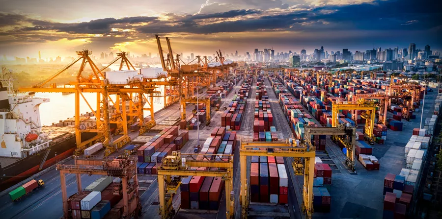 Komodo Logistics | UK Logistics Company | Road Haulage Service